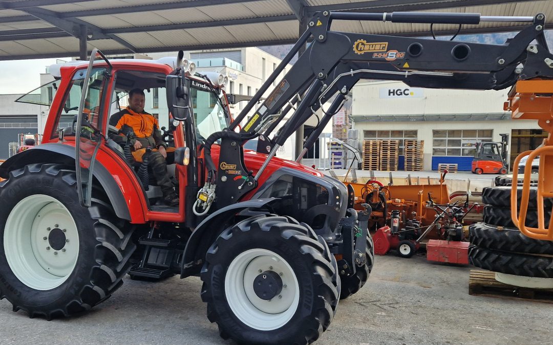 Lindner Geotrac 94 Occasion an Reto und Rita Widmer-Stüssi